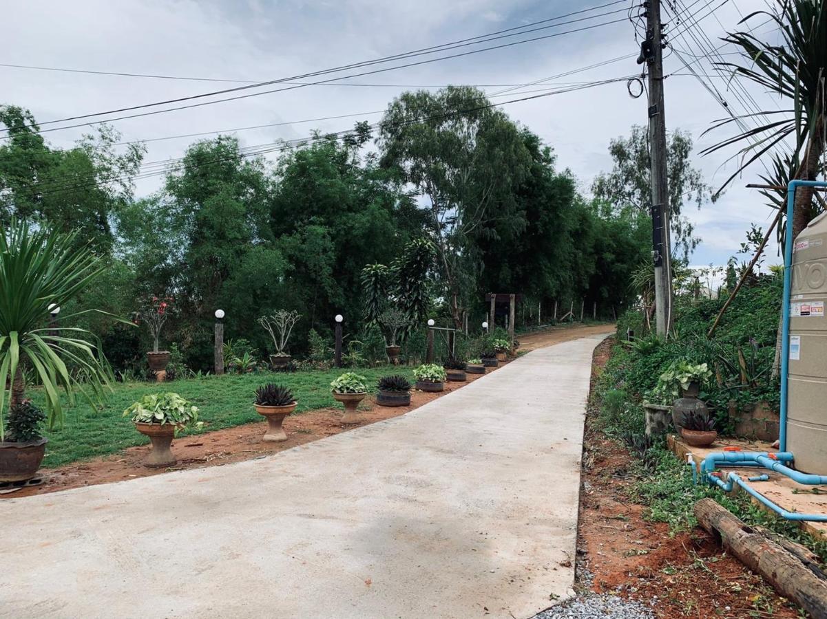 เอนกาย อิงเขา Apartment Khao Kho Exterior photo